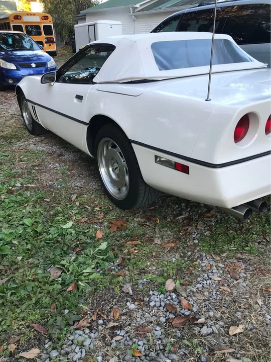 1987 Chevrolet Corvette C4 - Image 6 of 14