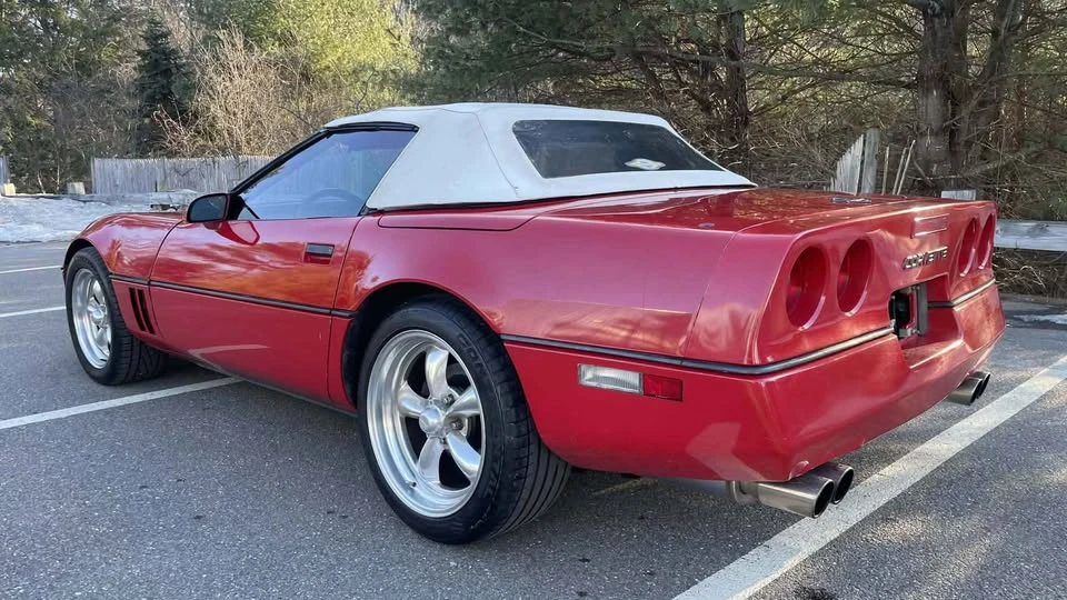 1987 Chevrolet Corvette C4 - Image 11 of 20