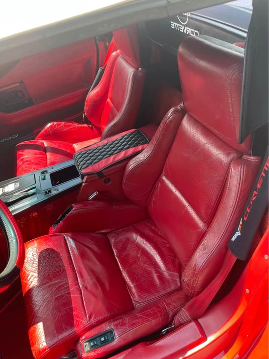 1987 Chevrolet Corvette C4 - Image 2 of 12
