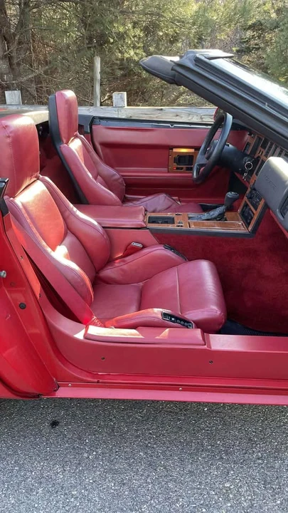 1987 Chevrolet Corvette C4 - Image 18 of 20
