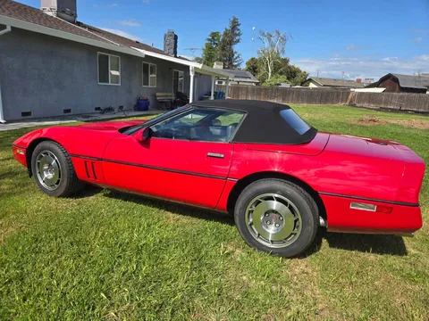 1987 Chevrolet Corvette C4 - Image 2 of 9