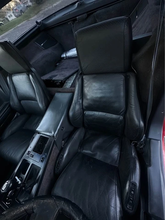 1987 Chevrolet Corvette C4 - Image 13 of 19