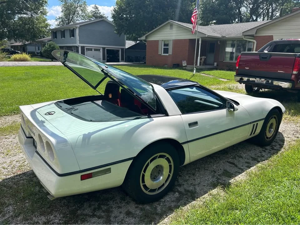 1987 Chevrolet Corvette C4 - Image 2 of 4