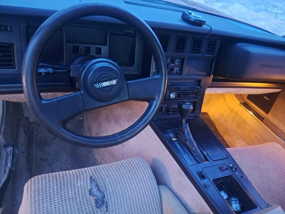 1987 Chevrolet Corvette C4 - Image 4 of 4