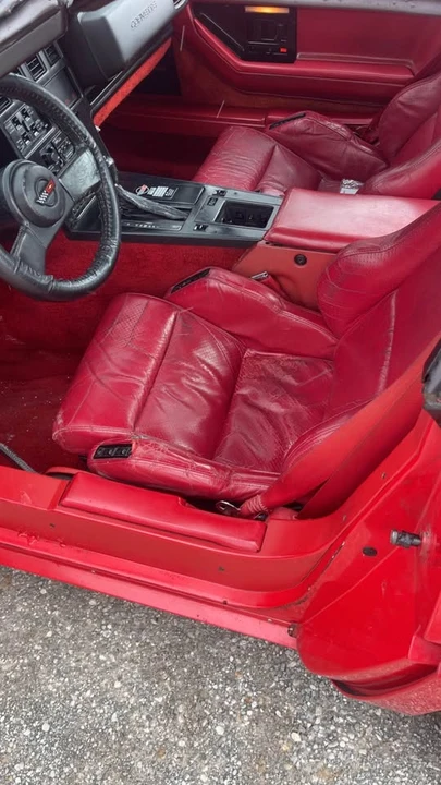 1987 Chevrolet Corvette C4 - Image 10 of 12