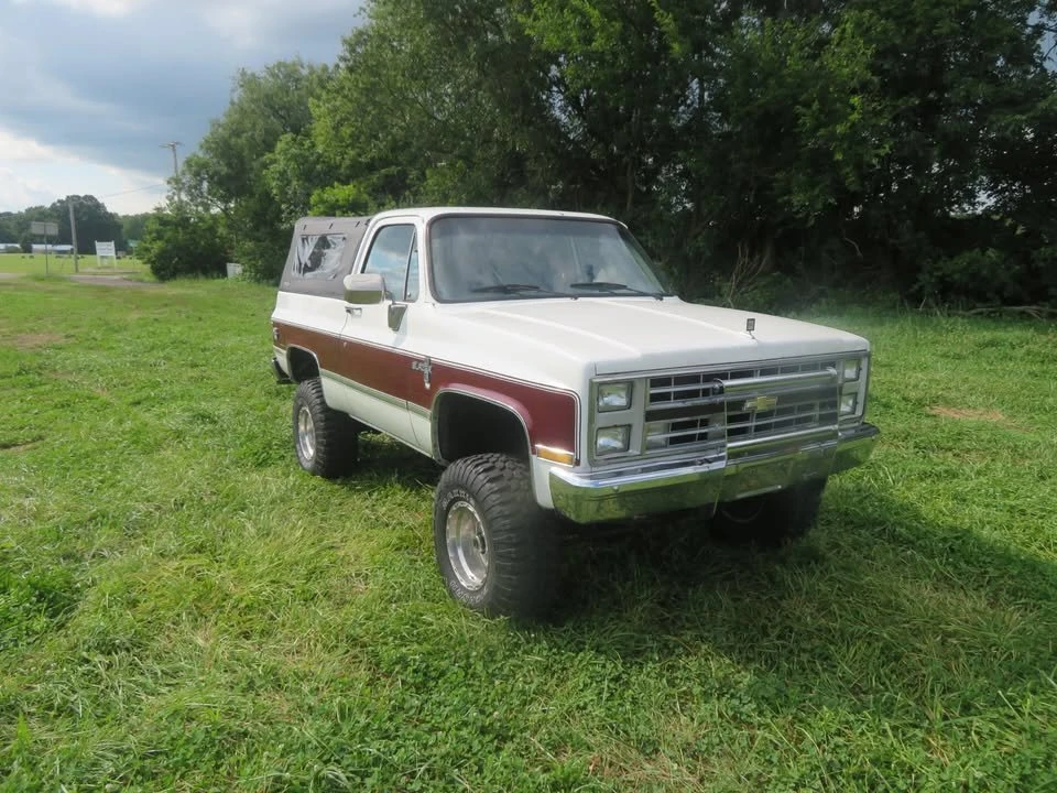 1987 Chevrolet K5 Blazer 2nd Gen - Image 5 of 20
