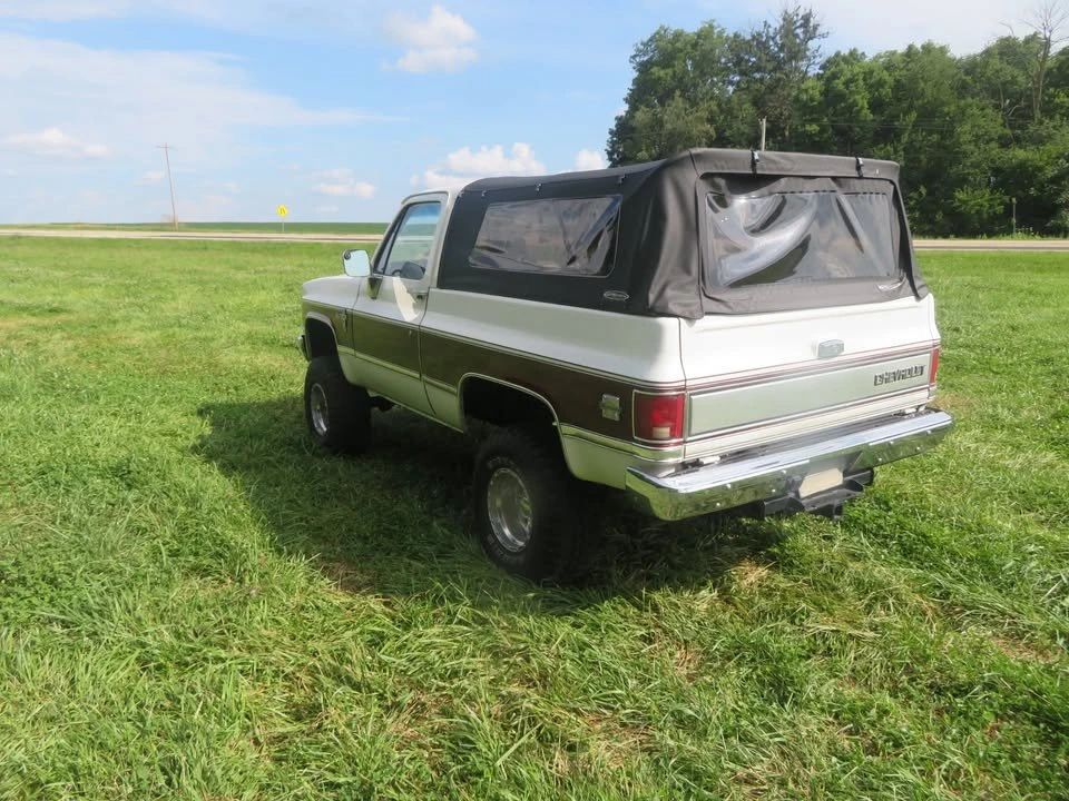 1987 Chevrolet K5 Blazer 2nd Gen - Image 3 of 20