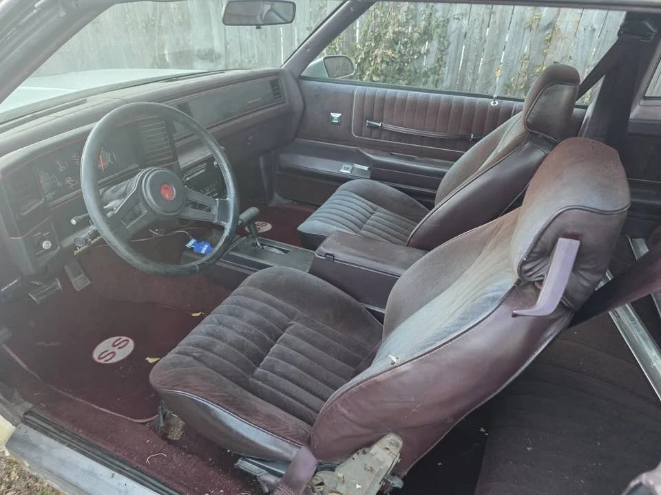 1987 Chevrolet Monte Carlo 4th Gen - Image 4 of 8