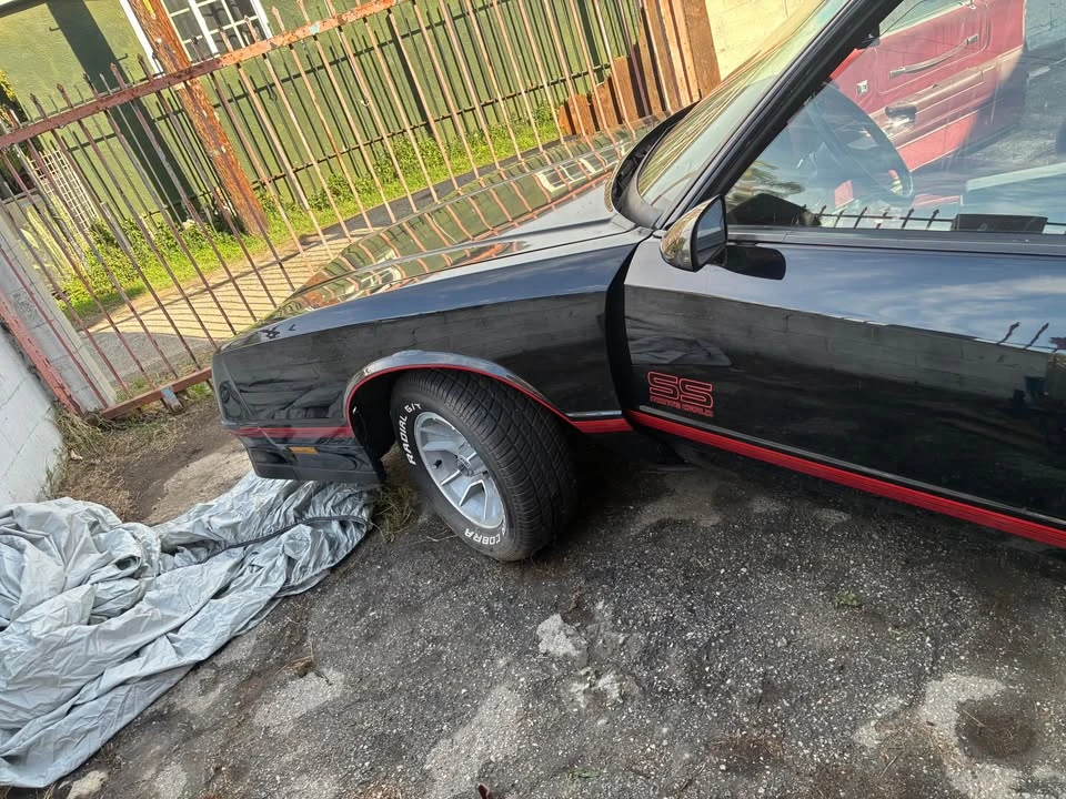 1987 Chevrolet Monte Carlo 4th Gen - Image 4 of 11