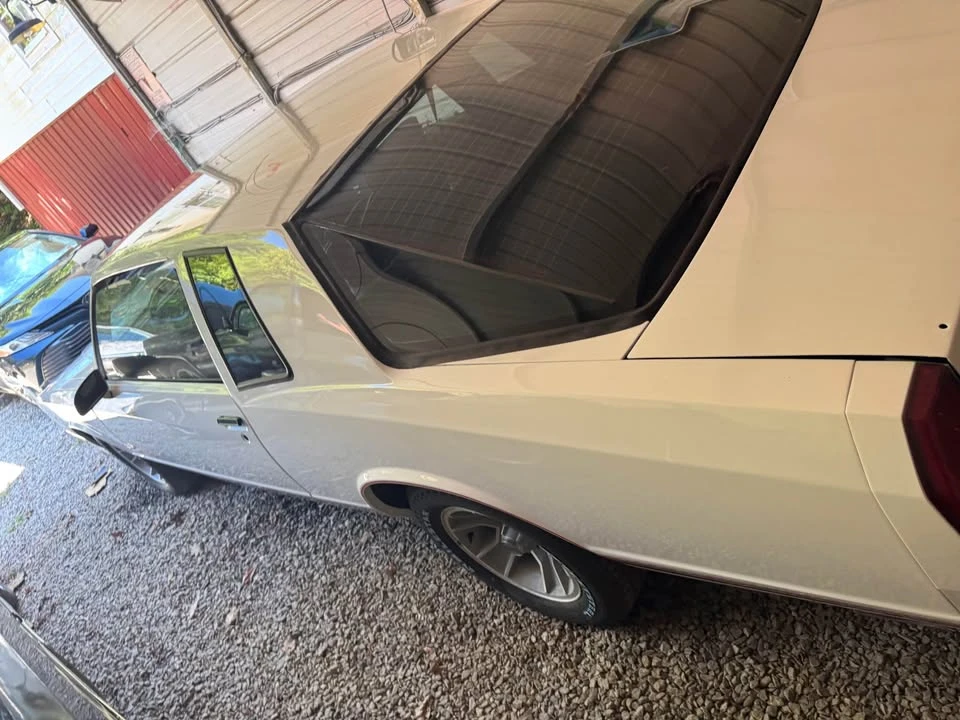 1987 Chevrolet Monte Carlo 4th Gen - Image 5 of 12