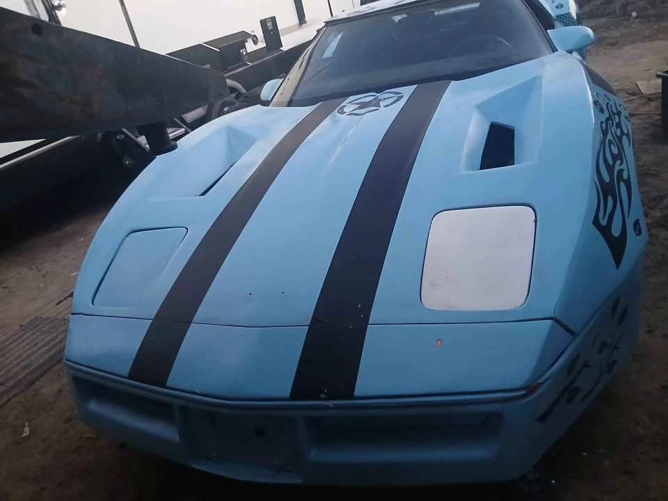 1987 Chevrolet Corvette C4 - Image 8 of 11