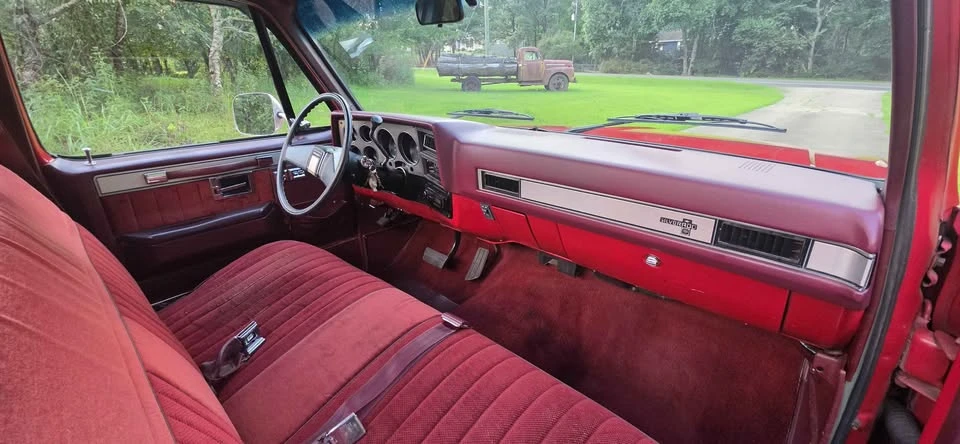 1987 Chevrolet Silverado - Image 14 of 20