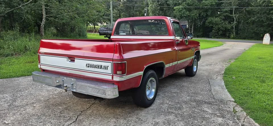 1987 Chevrolet Silverado - Image 6 of 20