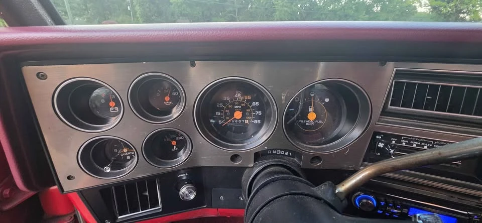1987 Chevrolet Silverado - Image 18 of 20