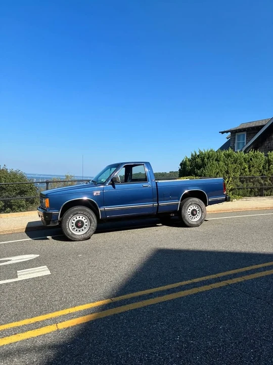 1987 Chevrolet S-10 - Image 2 of 7