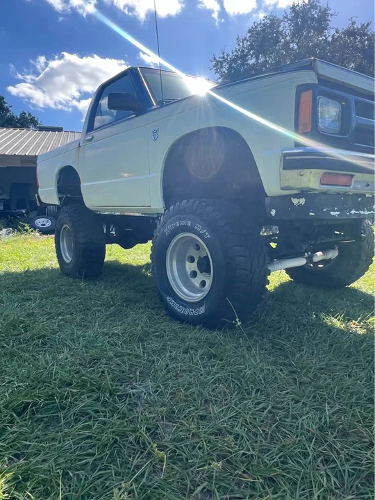 1987 Chevrolet S-10 - Image 5 of 5