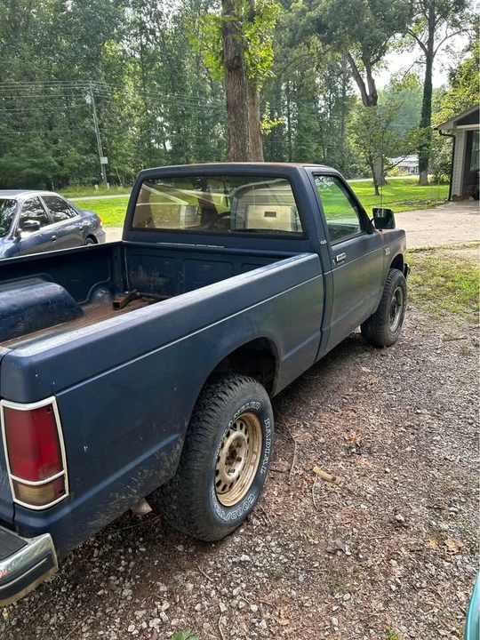 1987 Chevrolet S-10 - Image 5 of 5