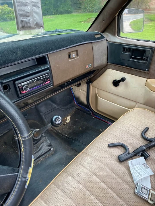 1987 Chevrolet S-10 - Image 12 of 13