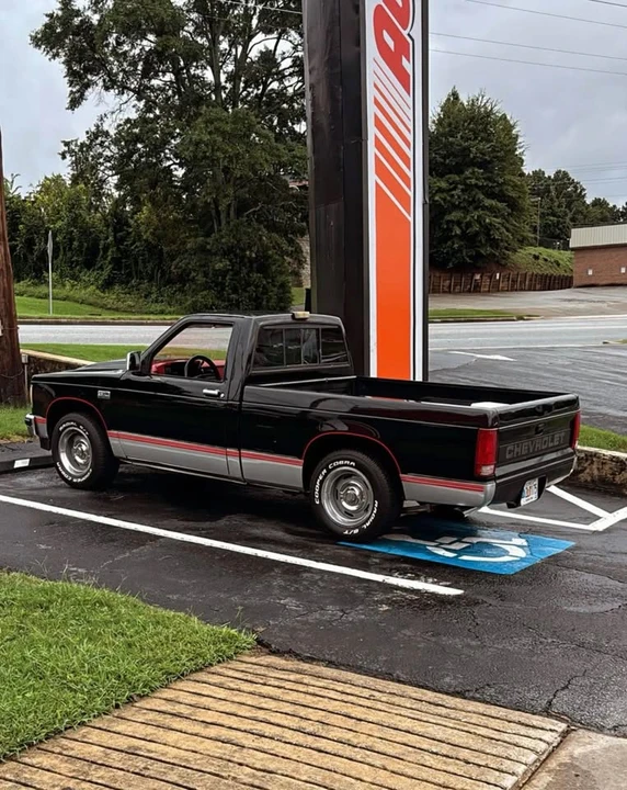 1987 Chevrolet S-10 - Image 2 of 5