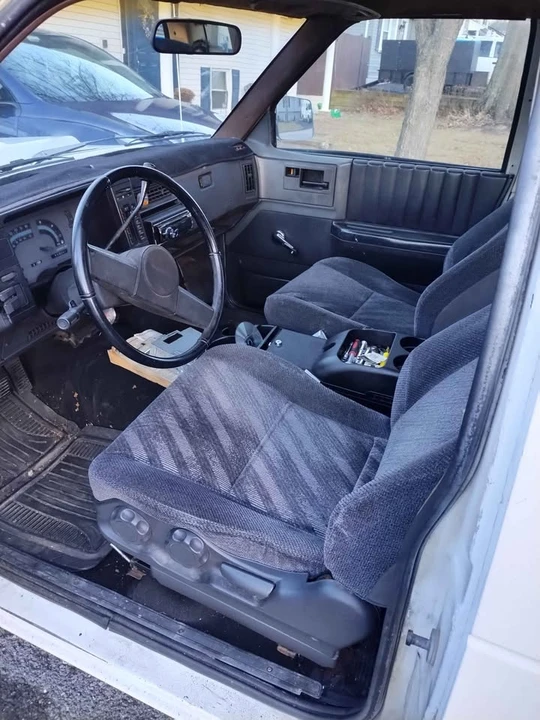 1987 Chevrolet S-10 - Image 5 of 8