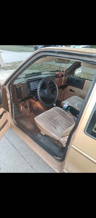 1987 Chevrolet S-10 - Image 6 of 6
