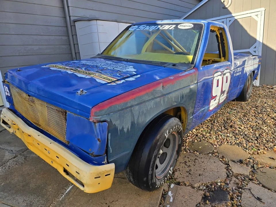 1987 Chevrolet S-10 - Image 17 of 18