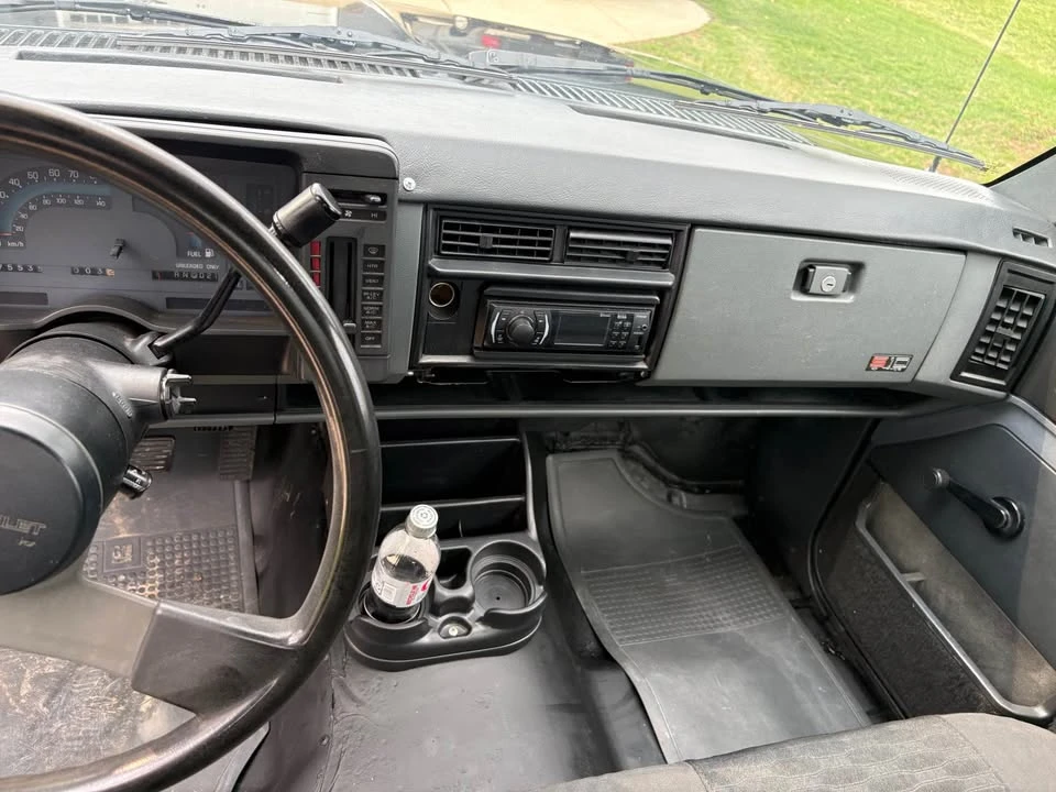 1987 Chevrolet S-10 - Image 9 of 11