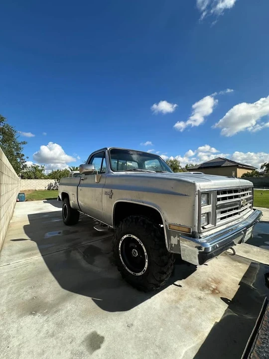 1987 Chevrolet Silverado - Image 3 of 7