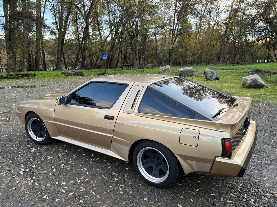 1987 Chrysler Conquest - Image 25 of 31