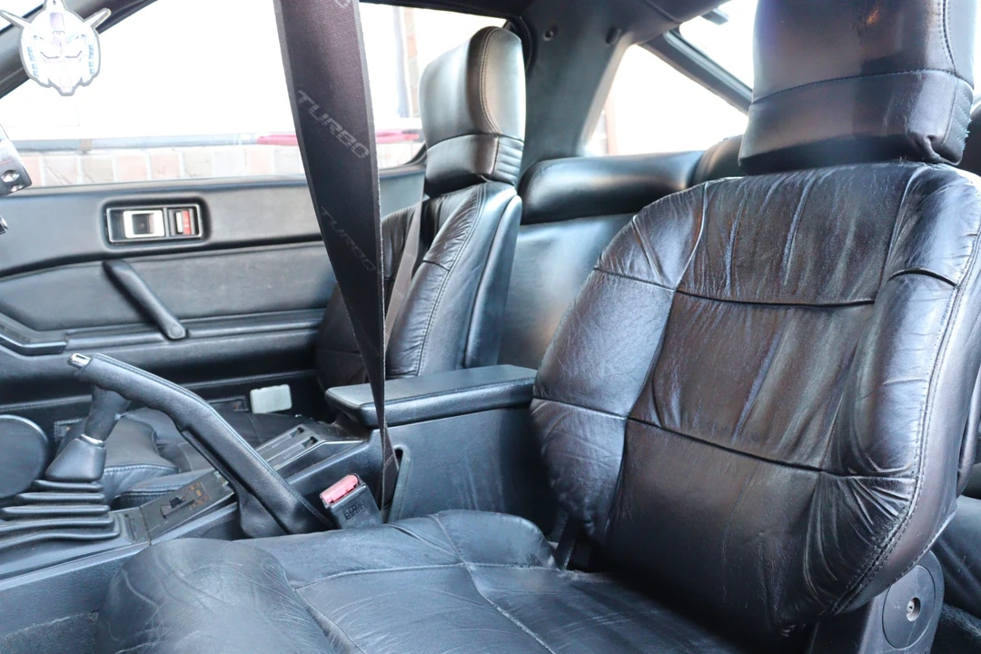 1987 Chrysler Conquest - Image 26 of 31