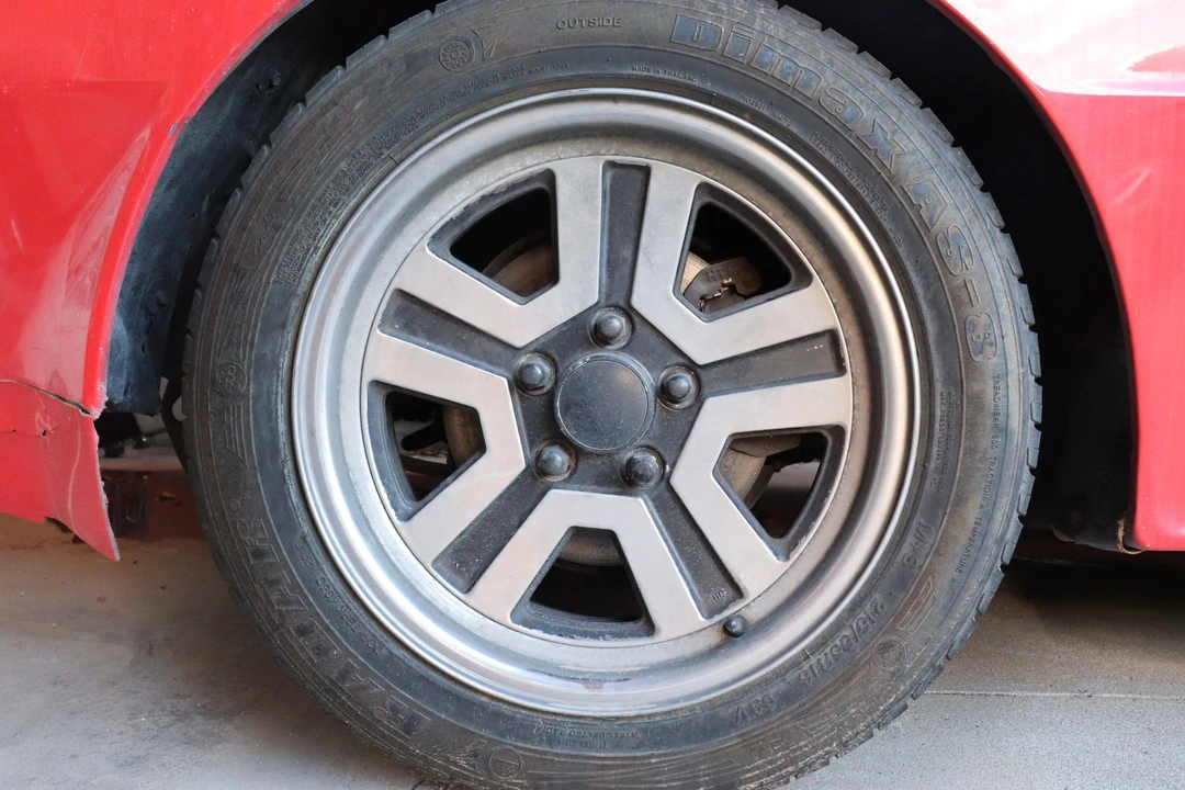 1987 Chrysler Conquest - Image 23 of 31