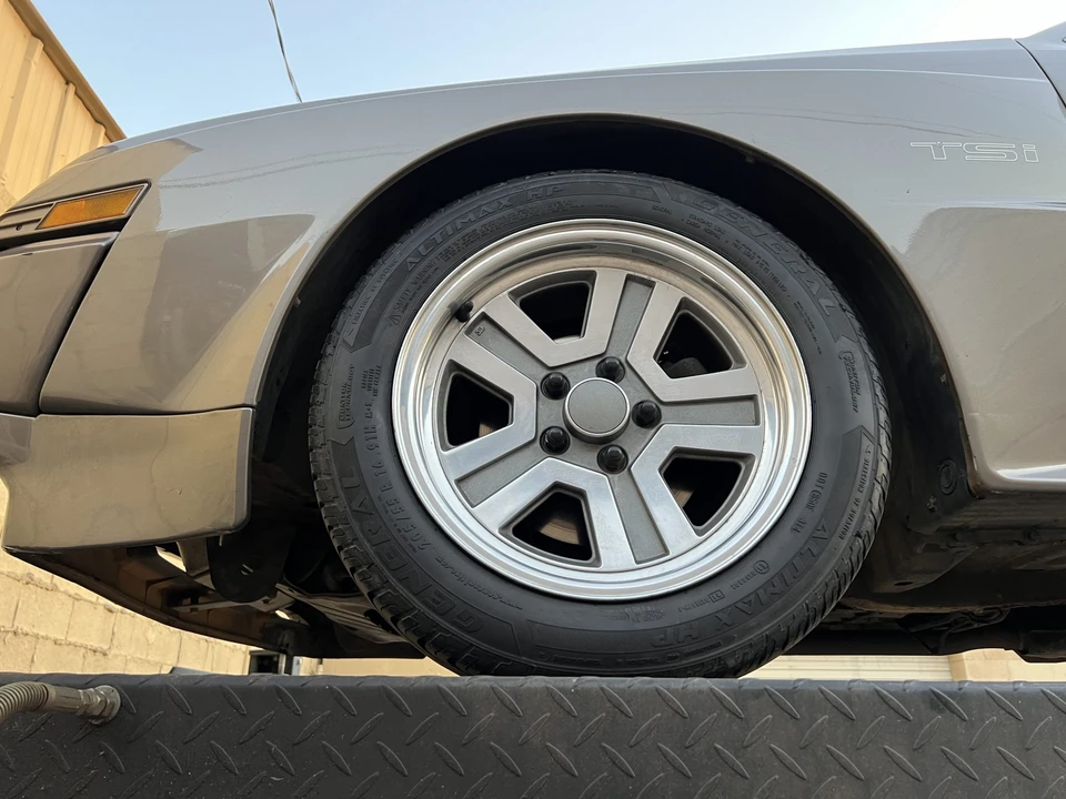 1987 Chrysler Conquest - Image 31 of 31