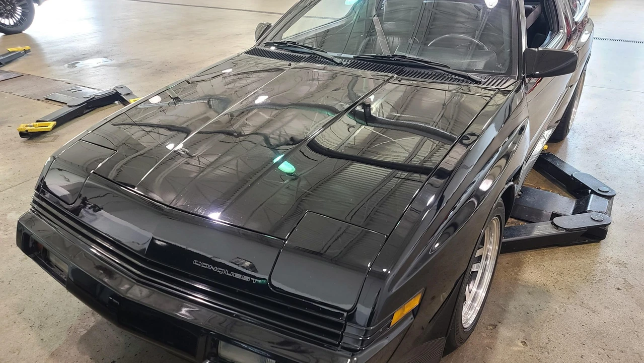 1987 Chrysler Conquest - Image 15 of 31