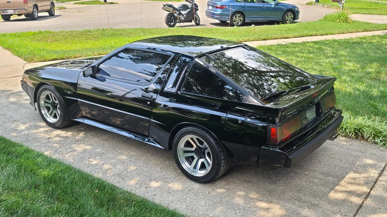 1987 Chrysler Conquest - Image 10 of 31