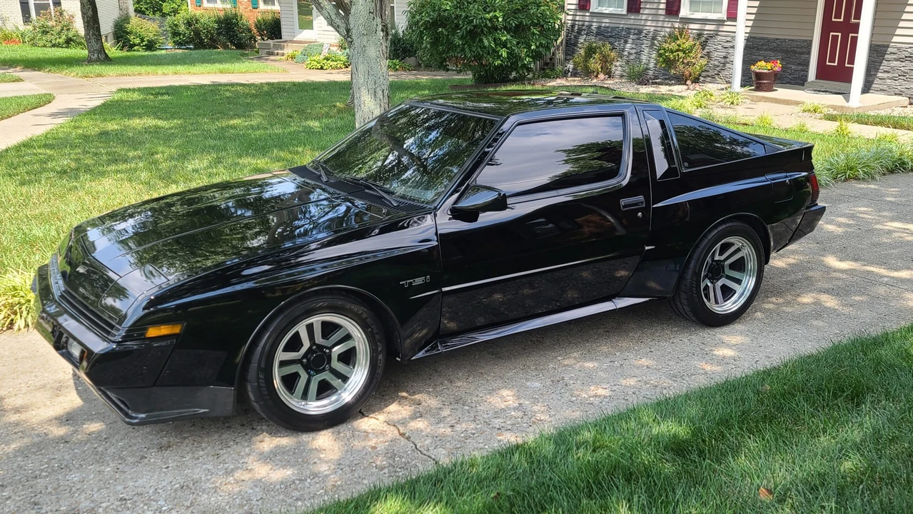 1987 Chrysler Conquest - Image 8 of 31