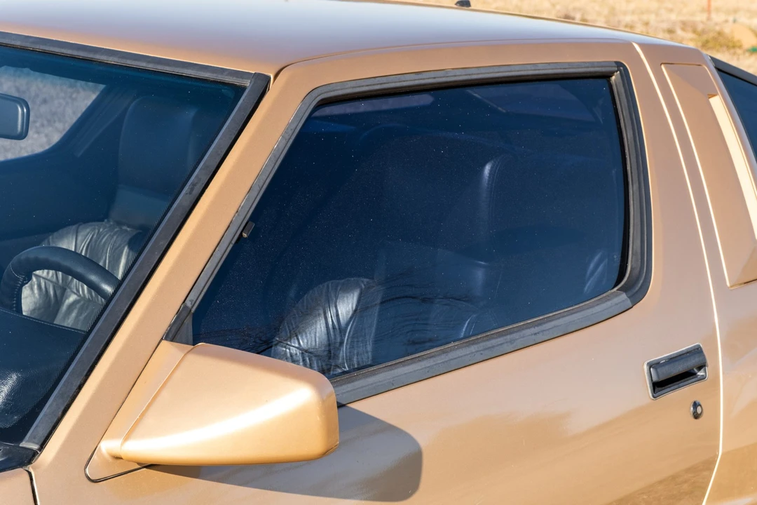 1987 Chrysler Conquest - Image 24 of 31