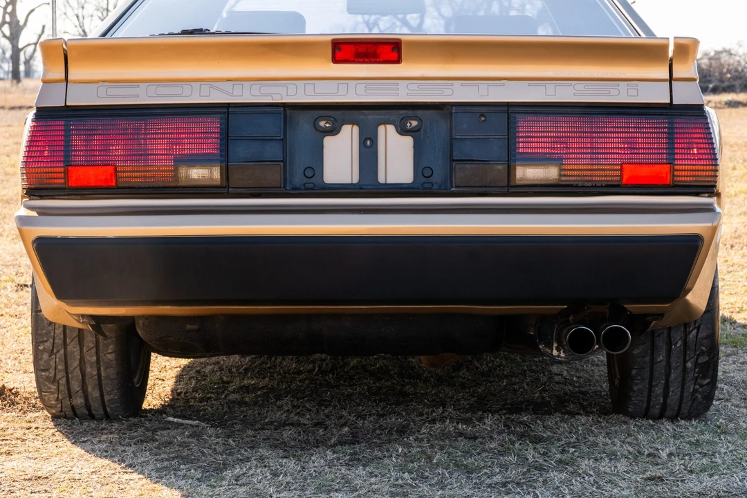 1987 Chrysler Conquest - Image 14 of 31