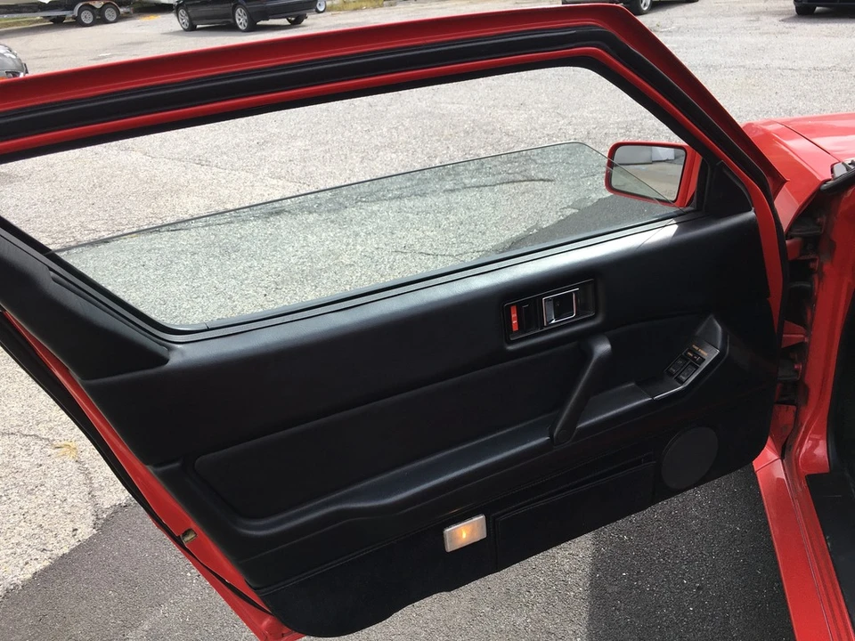 1987 Chrysler Conquest - Image 16 of 31