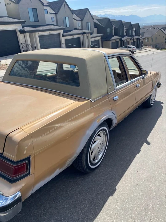 1987 Chrysler - Image 3 of 8