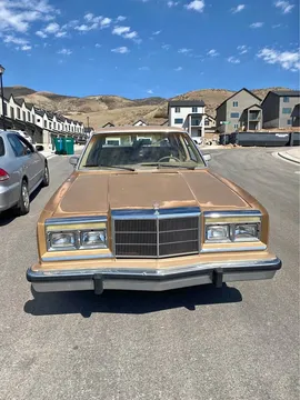 1987 Chrysler Fifth Ave Sedan 4D