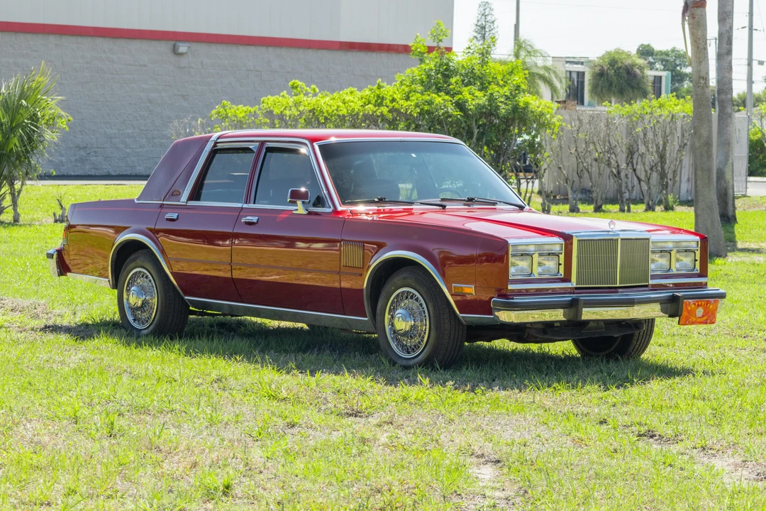1987 Chrysler New Yorker - Image 10 of 31
