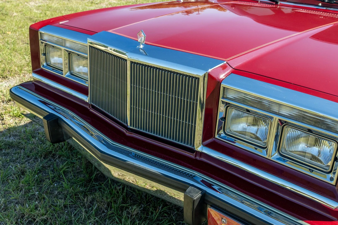 1987 Chrysler New Yorker - Image 15 of 31