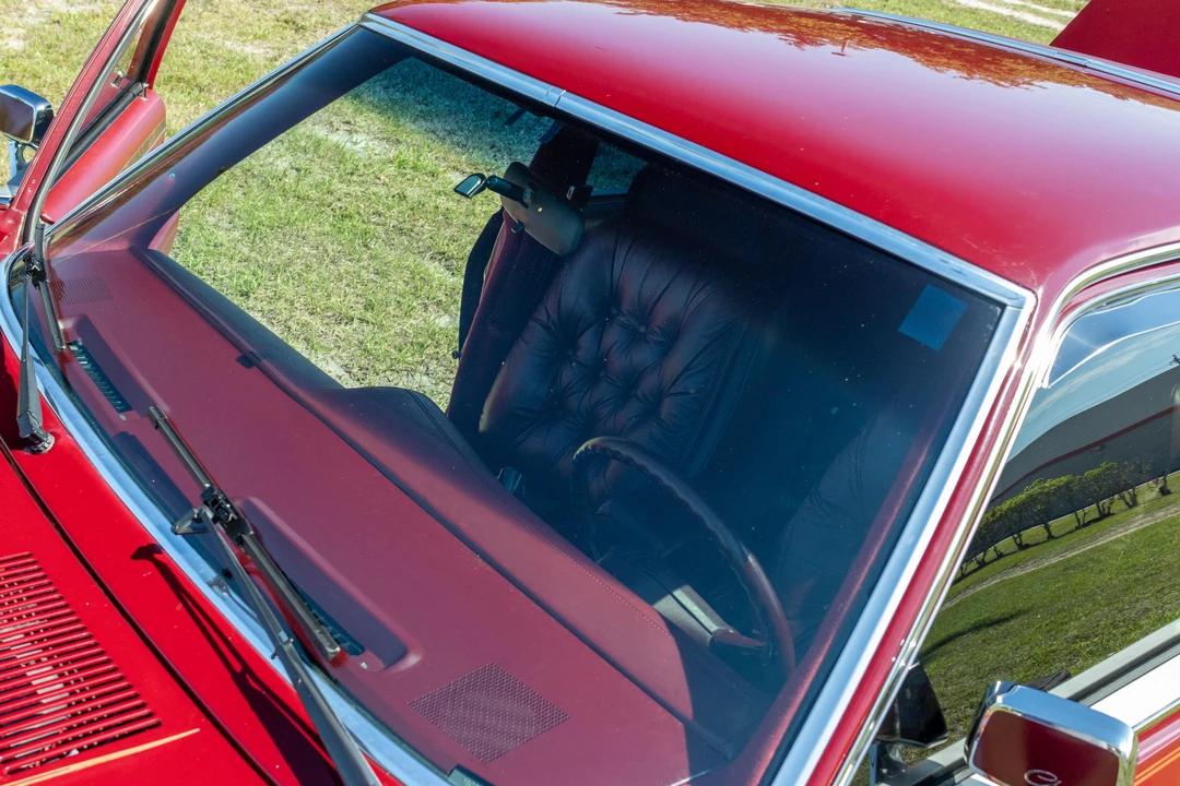 1987 Chrysler New Yorker - Image 21 of 31