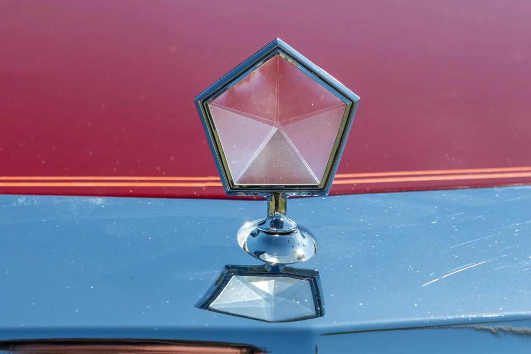 1987 Chrysler New Yorker - Image 14 of 31