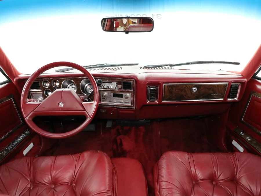 1987 Chrysler New Yorker - Image 25 of 31