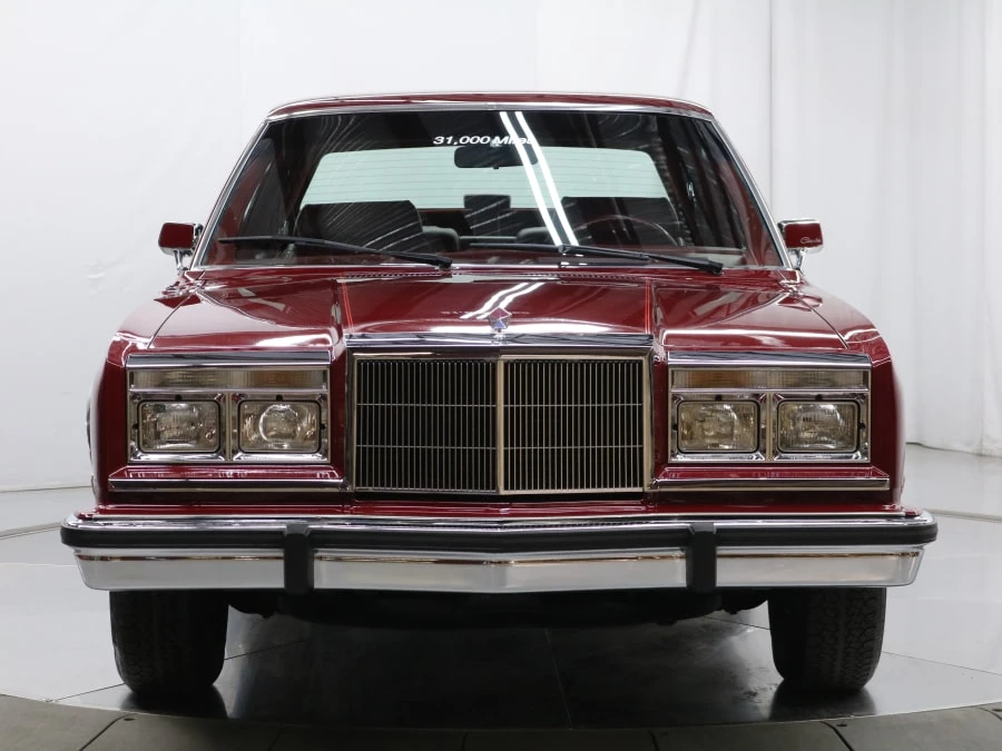 1987 Chrysler New Yorker - Image 4 of 31