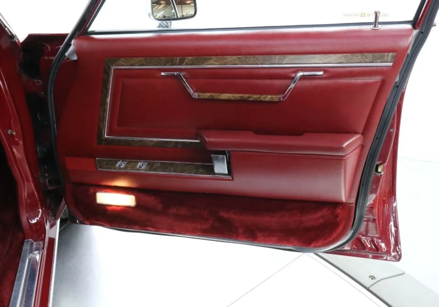 1987 Chrysler New Yorker - Image 14 of 20