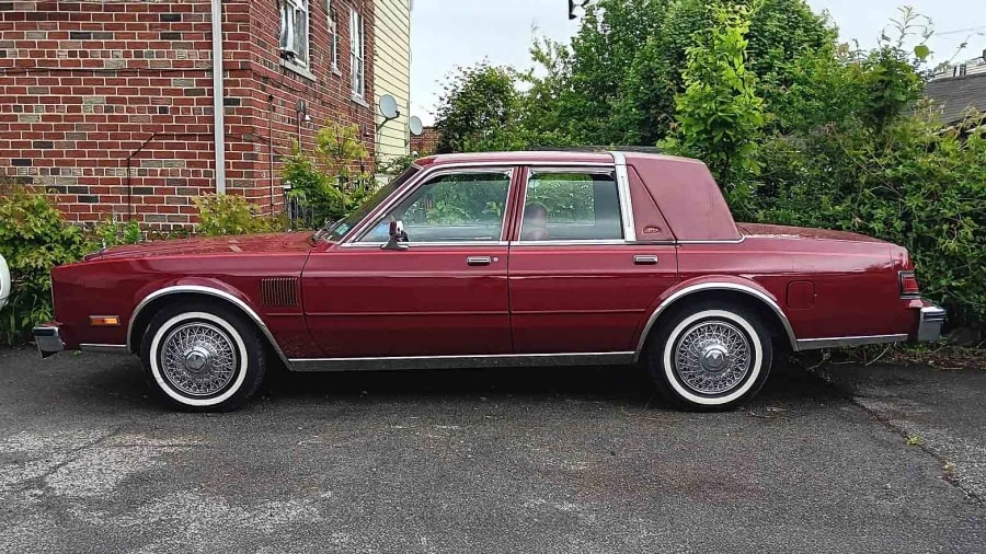 1987 Chrysler New Yorker - Image 2 of 20