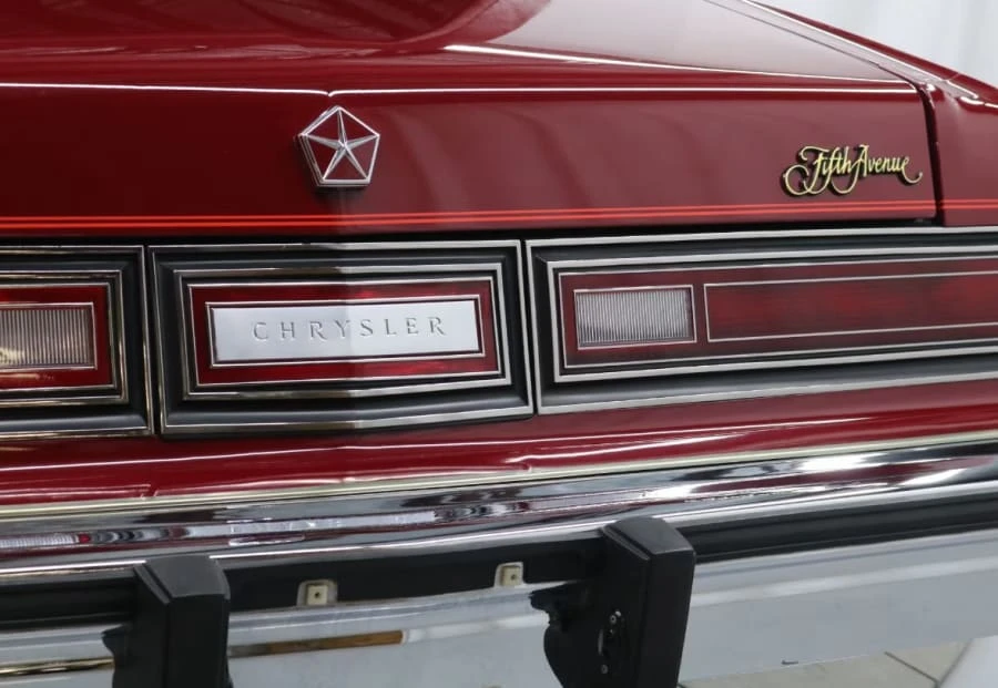 1987 Chrysler New Yorker - Image 6 of 20