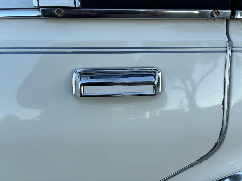 1987 Chrysler New Yorker - Image 25 of 31